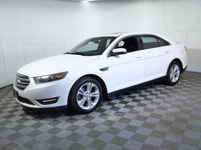 Used 2016 Ford Taurus SEL w/ Equipment Group 201A image 5