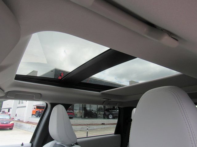 New 2025 Mitsubishi Outlander SE FWD image 16