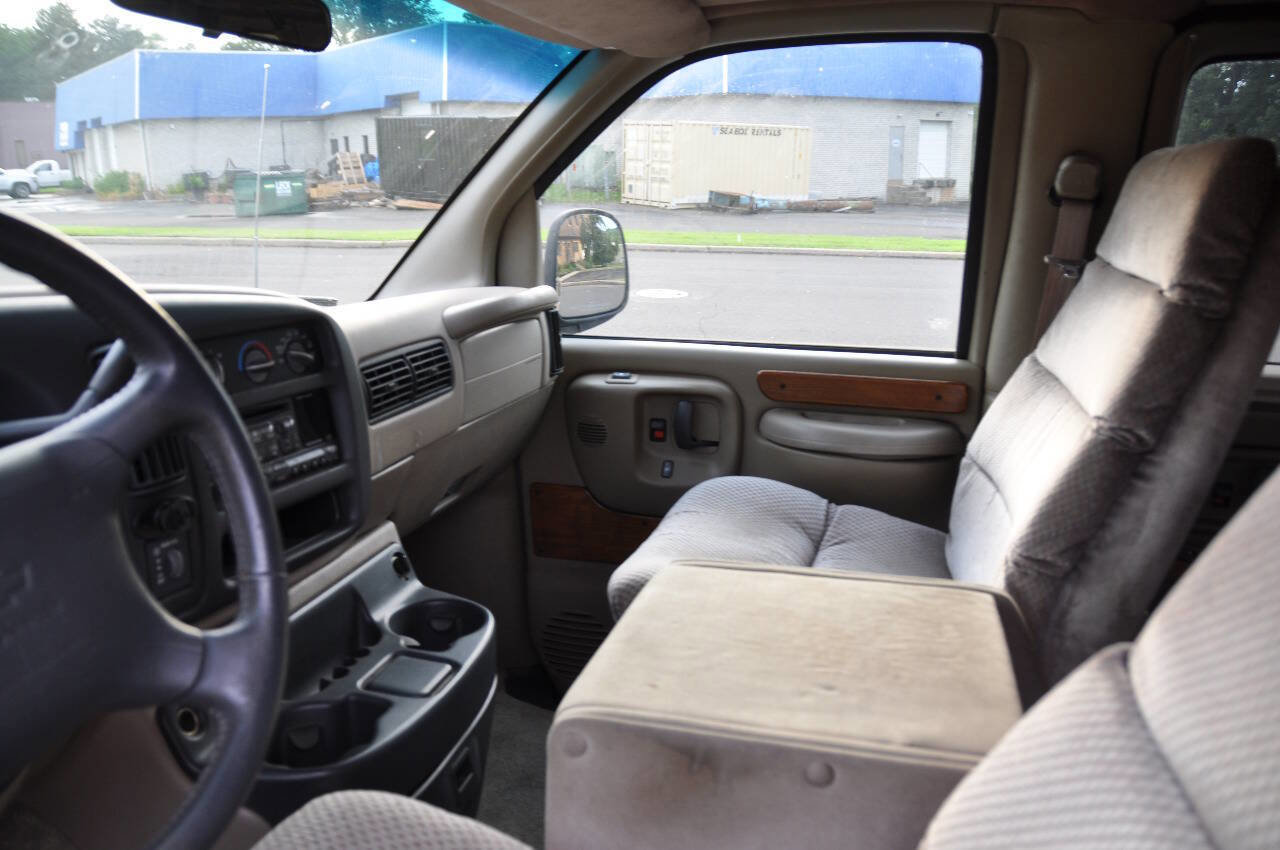Used 1996 Chevrolet Express 1500 image 18