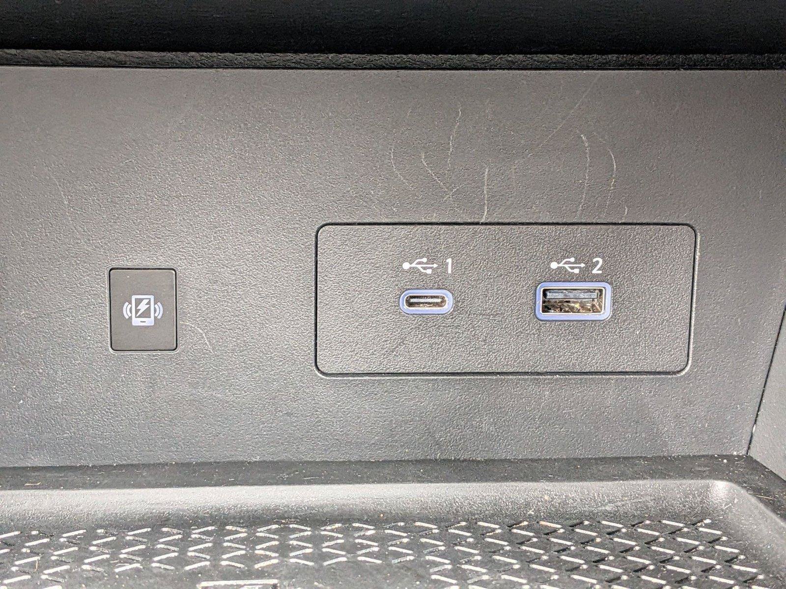 Used 2023 Nissan Pathfinder Platinum w/ Cargo Package AWD/4WD image 13