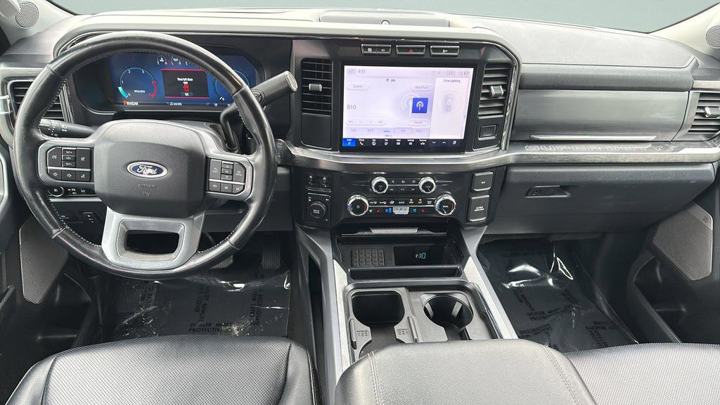 Used 2024 Ford F350 Lariat AWD/4WD image 9