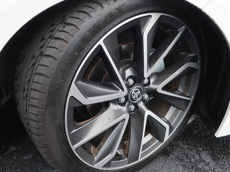 Used 2022 Toyota Corolla SE FWD image 36