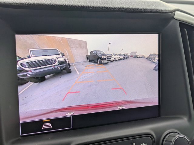 Used 2022 GMC Terrain SLT image 18