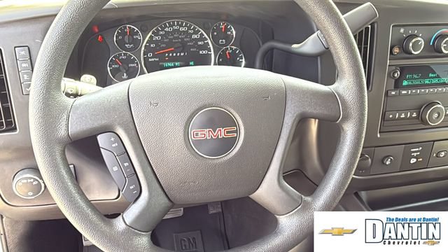 Used 2025 GMC Savana 3500 LT w/ LT Preferred Equipment Group RWD image 12