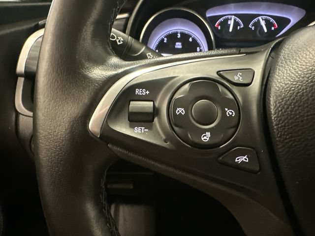 Used 2020 Buick Envision Essence w/ Experience Buick Package AWD/4WD image 17