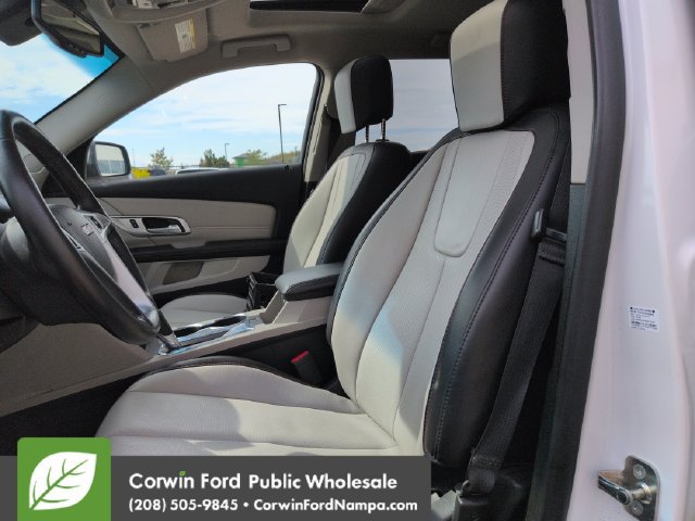 Used 2017 GMC Terrain SLT w/ Open Road Package AWD/4WD image 23