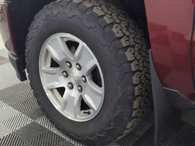 Used 2017 Chevrolet Silverado 1500 LTZ Z71 w/ LTZ Plus Package AWD/4WD image 8