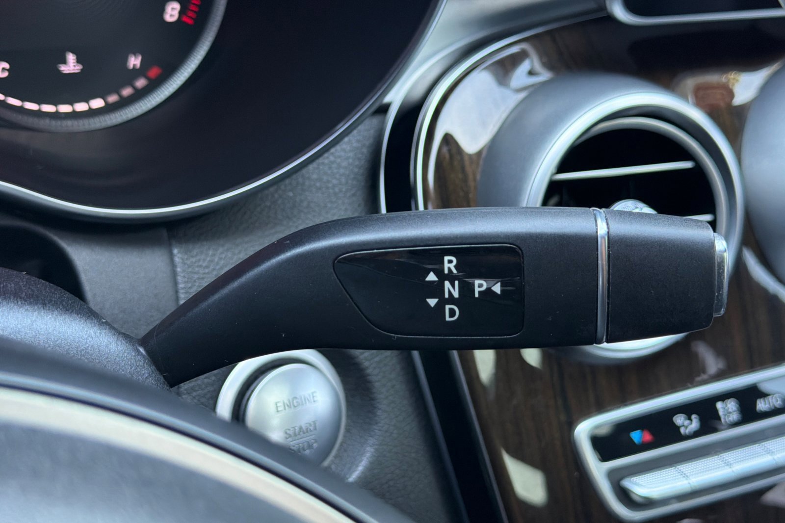 Certified 2018 Mercedes-Benz C 300 Sedan image 23