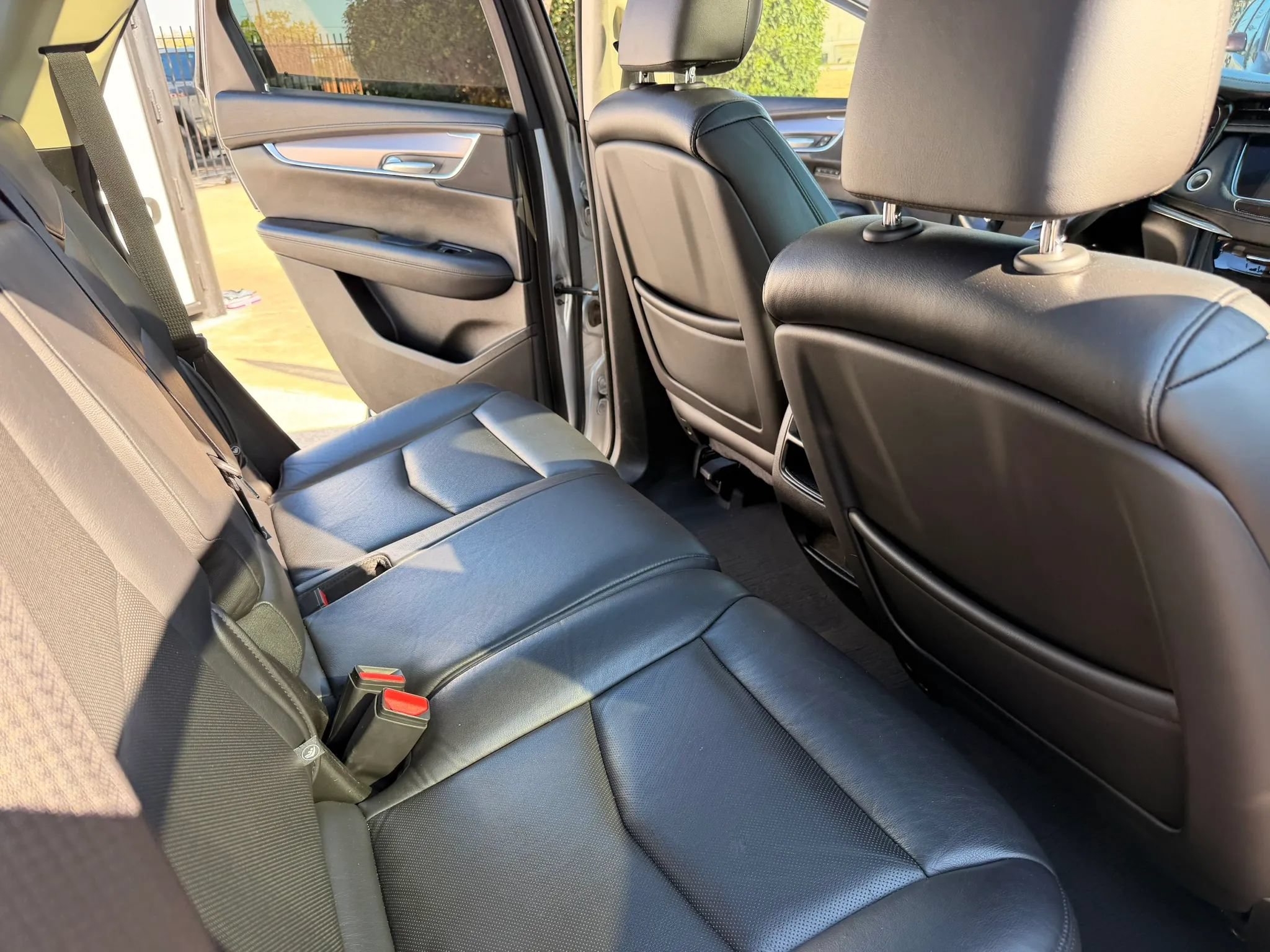 Used 2019 Cadillac XT5 Premium Luxury AWD/4WD image 16