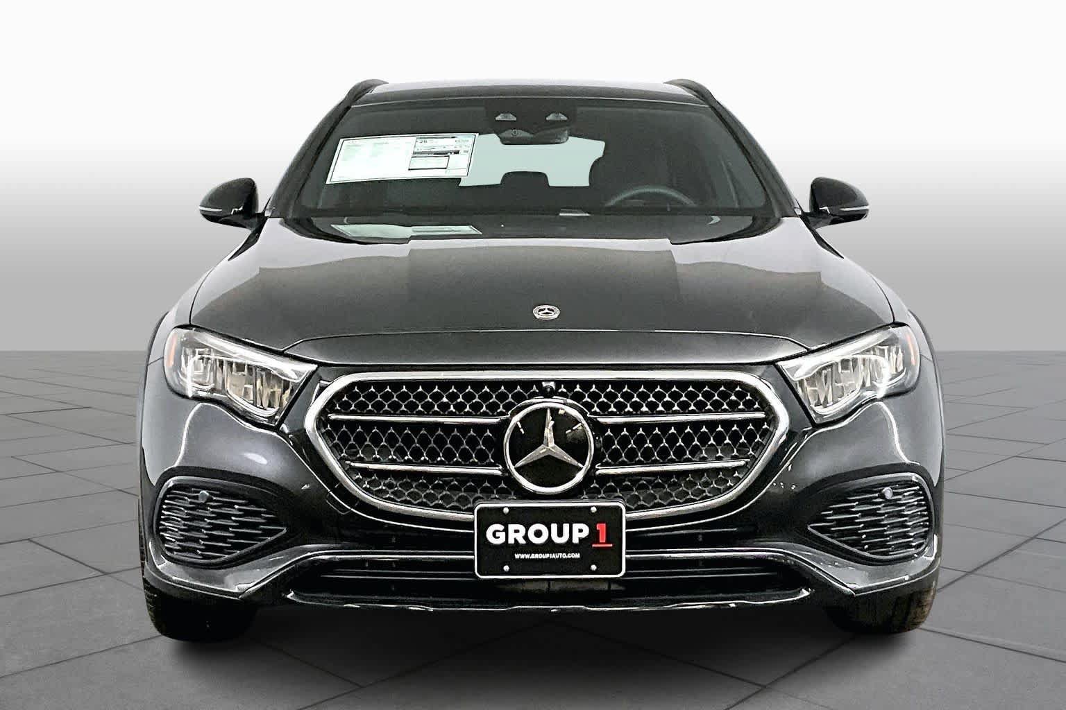 New 2026 Mercedes-Benz E 450 4MATIC All-Terrain Wagon image 3