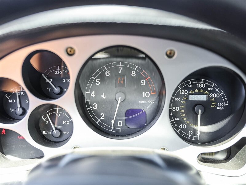 Used 2005 Ferrari 360 Spider RWD image 30