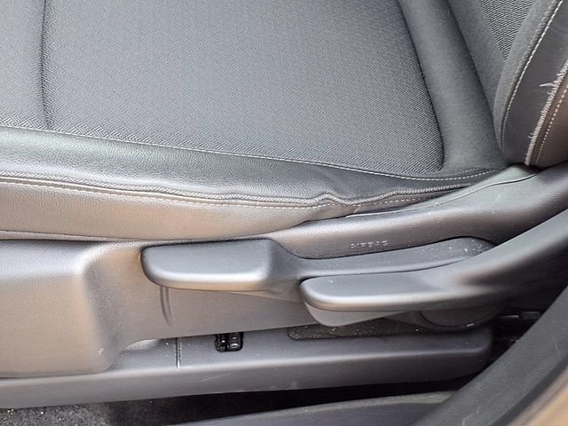 Certified 2025 Buick Encore GX Preferred FWD image 4