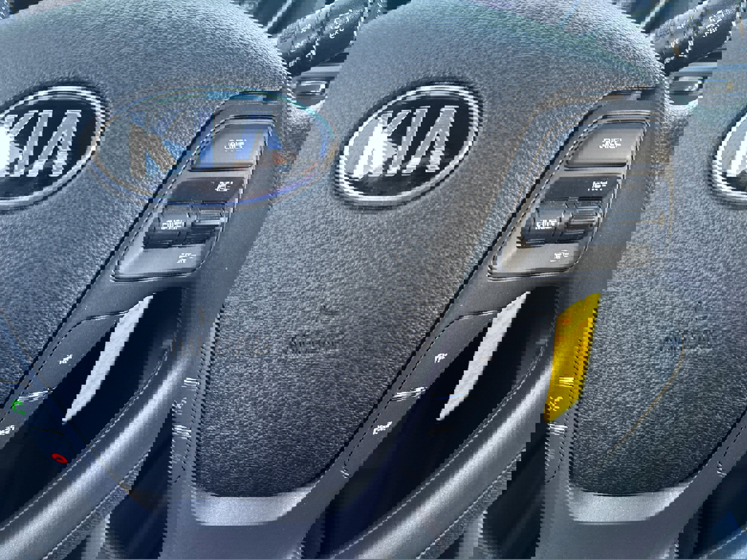 Used 2016 Kia Forte LX image 18