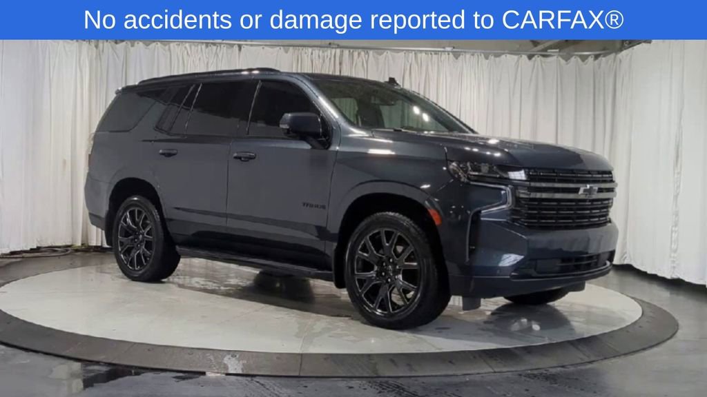 Used 2022 Chevrolet Tahoe RST w/ Luxury Package AWD/4WD image 2