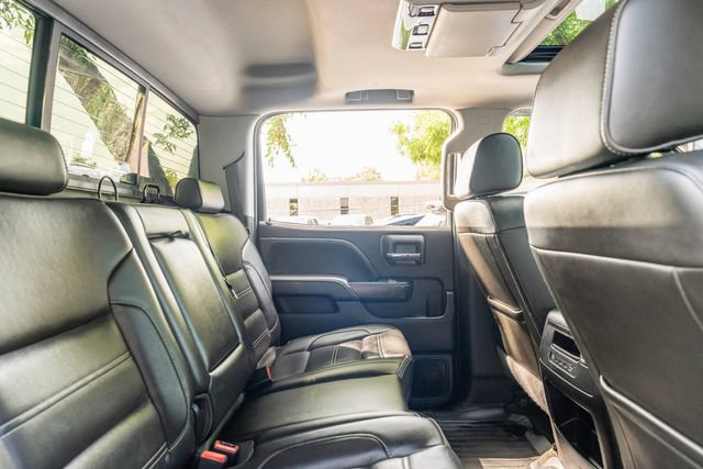 Used 2018 GMC Sierra 2500 Denali w/ Duramax Plus Package AWD/4WD image 41