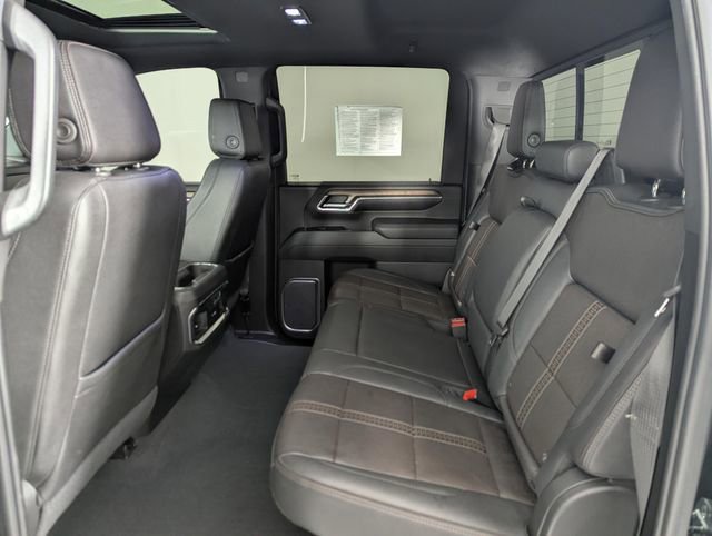 Used 2024 Chevrolet Silverado 2500 High Country w/ High Country Premium Package image 22