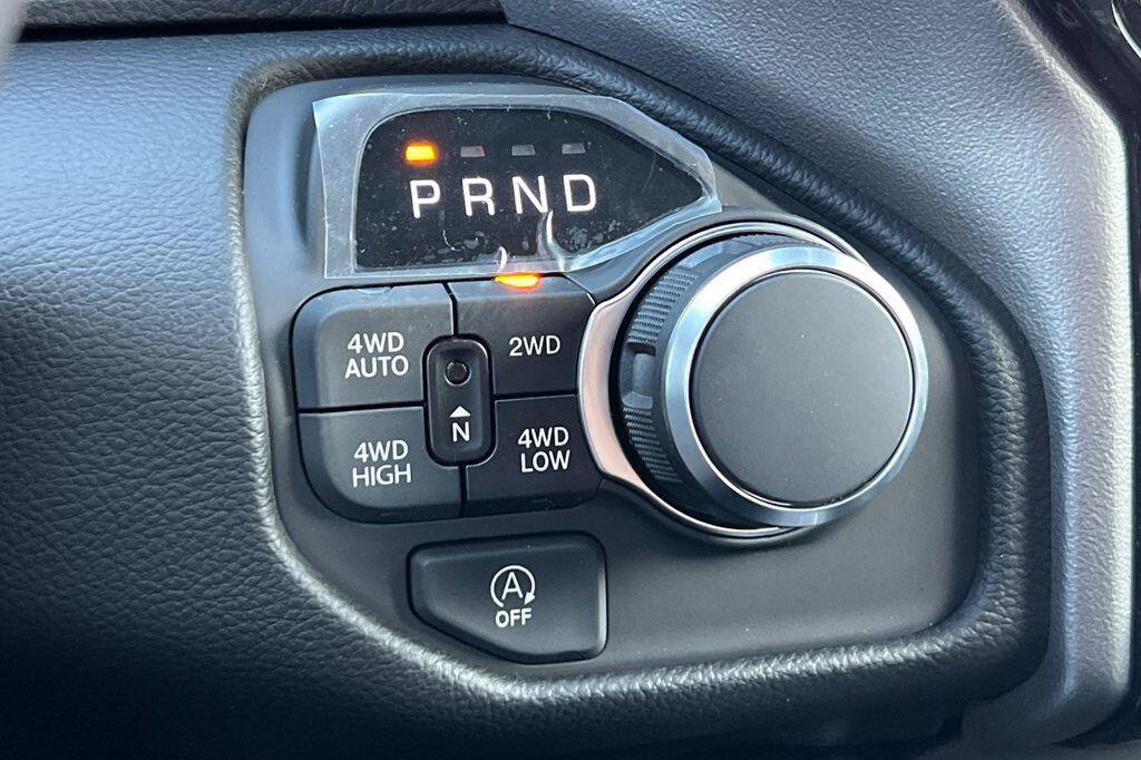 New 2026 RAM 1500 Big Horn AWD/4WD image 21