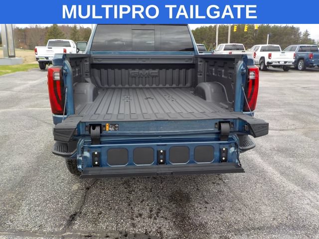 New 2026 GMC Sierra 3500 Denali w/ Denali Reserve Package AWD/4WD image 8