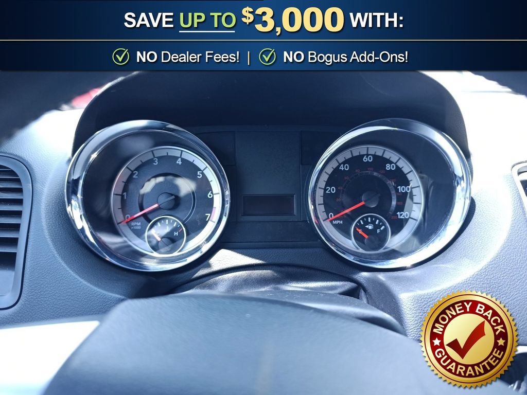 Used 2015 Dodge Grand Caravan SXT w/ Blacktop Package FWD image 19