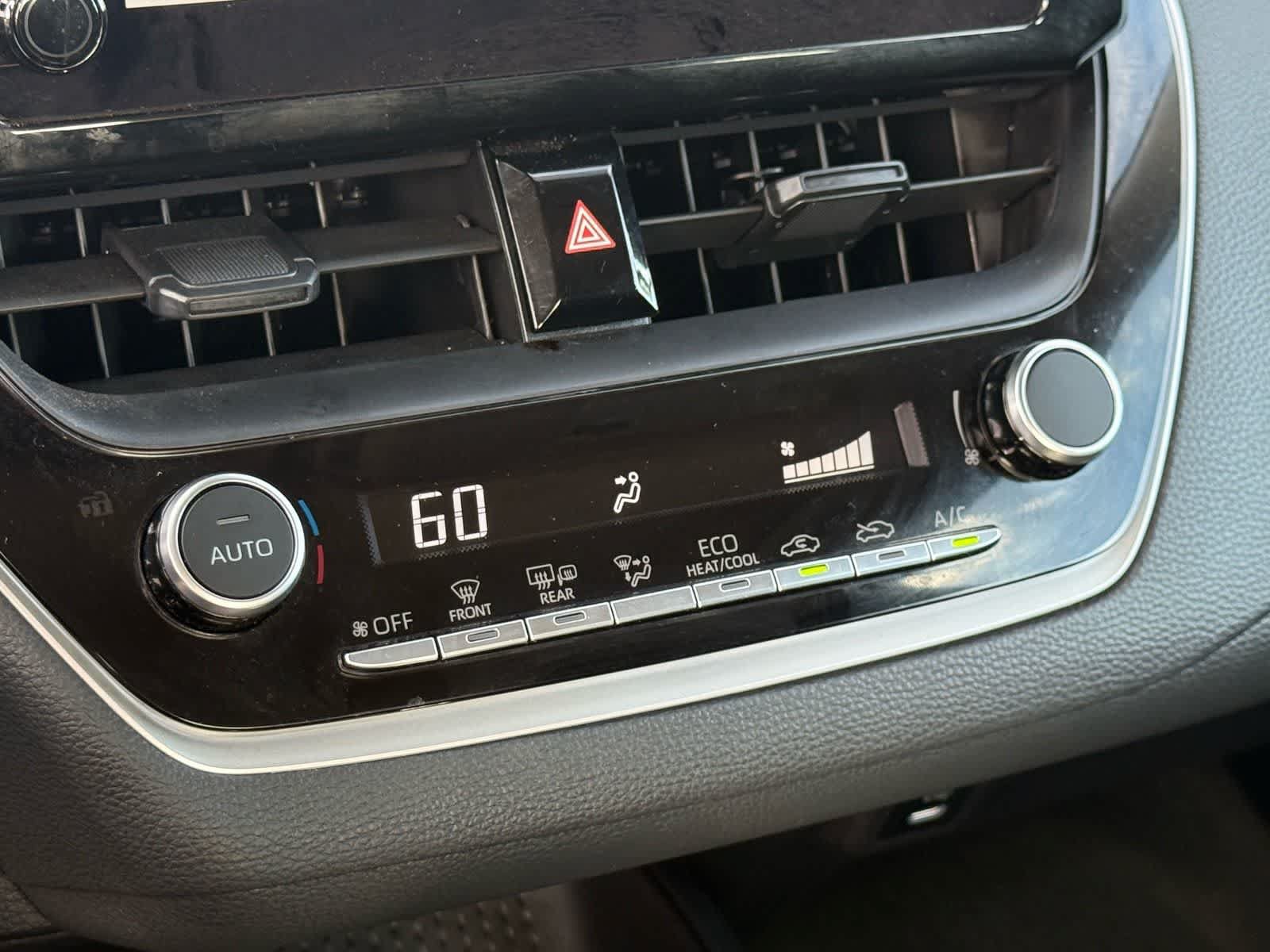 Used 2026 Toyota Corolla LE FWD image 23