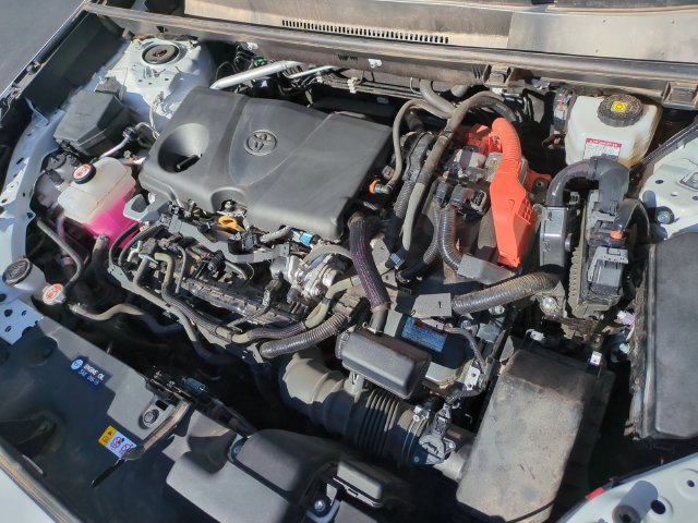 Used 2024 Toyota RAV4 LE AWD/4WD image 32