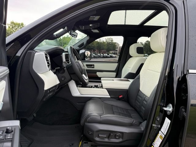 Used 2024 Toyota Tundra Capstone AWD/4WD image 13