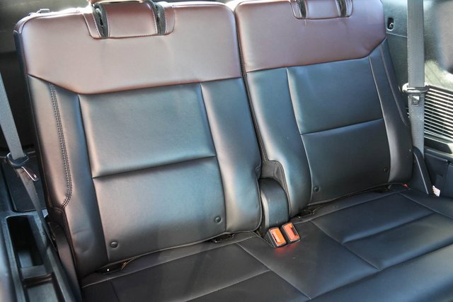 Used 2022 Ford Explorer Platinum w/ Technology Package image 24