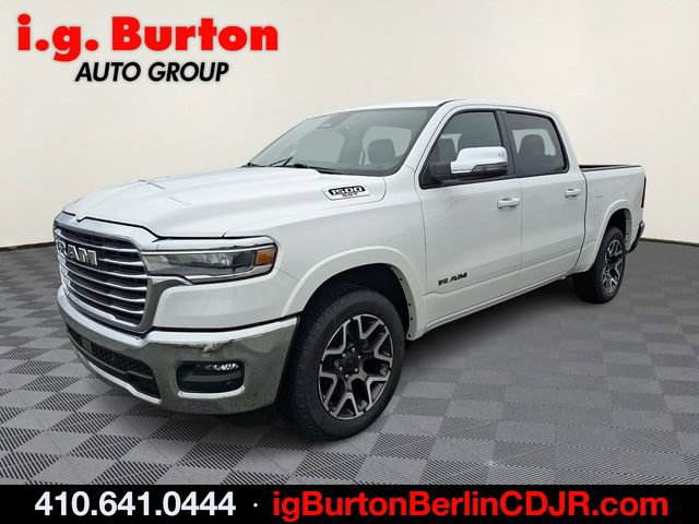 Used 2025 RAM 1500 Laramie image 3