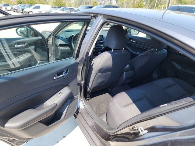 Used 2022 Nissan Altima 2.5 S image 7