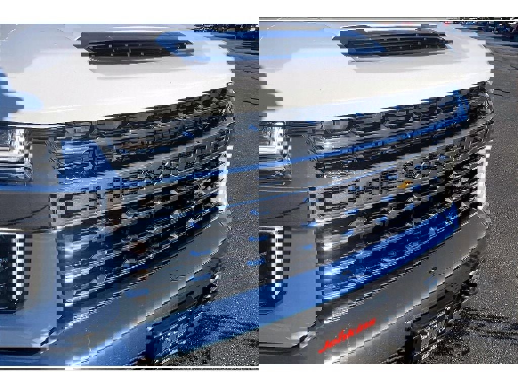 Used 2022 Chevrolet Silverado 3500 LTZ image 31