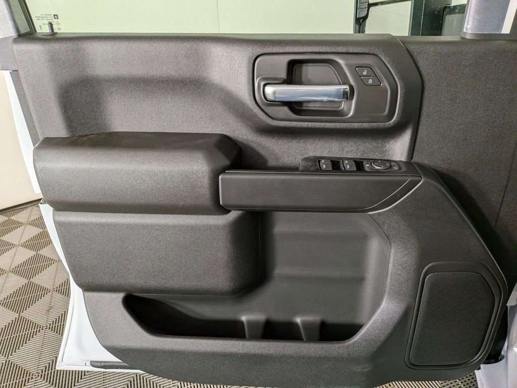 New 2026 GMC Sierra 3500 Pro w/ Convenience Package image 12
