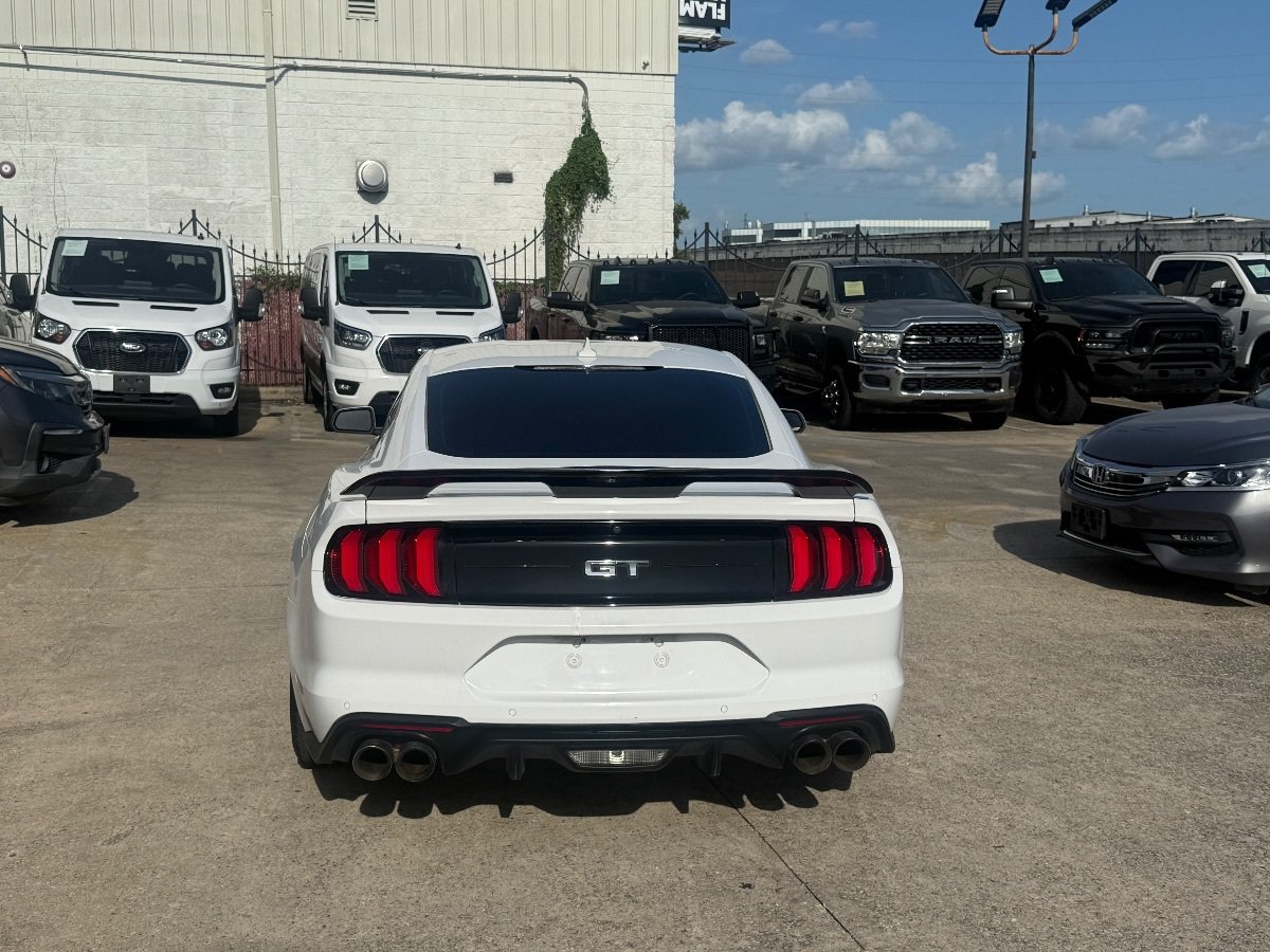Used 2021 Ford Mustang GT Premium RWD image 5