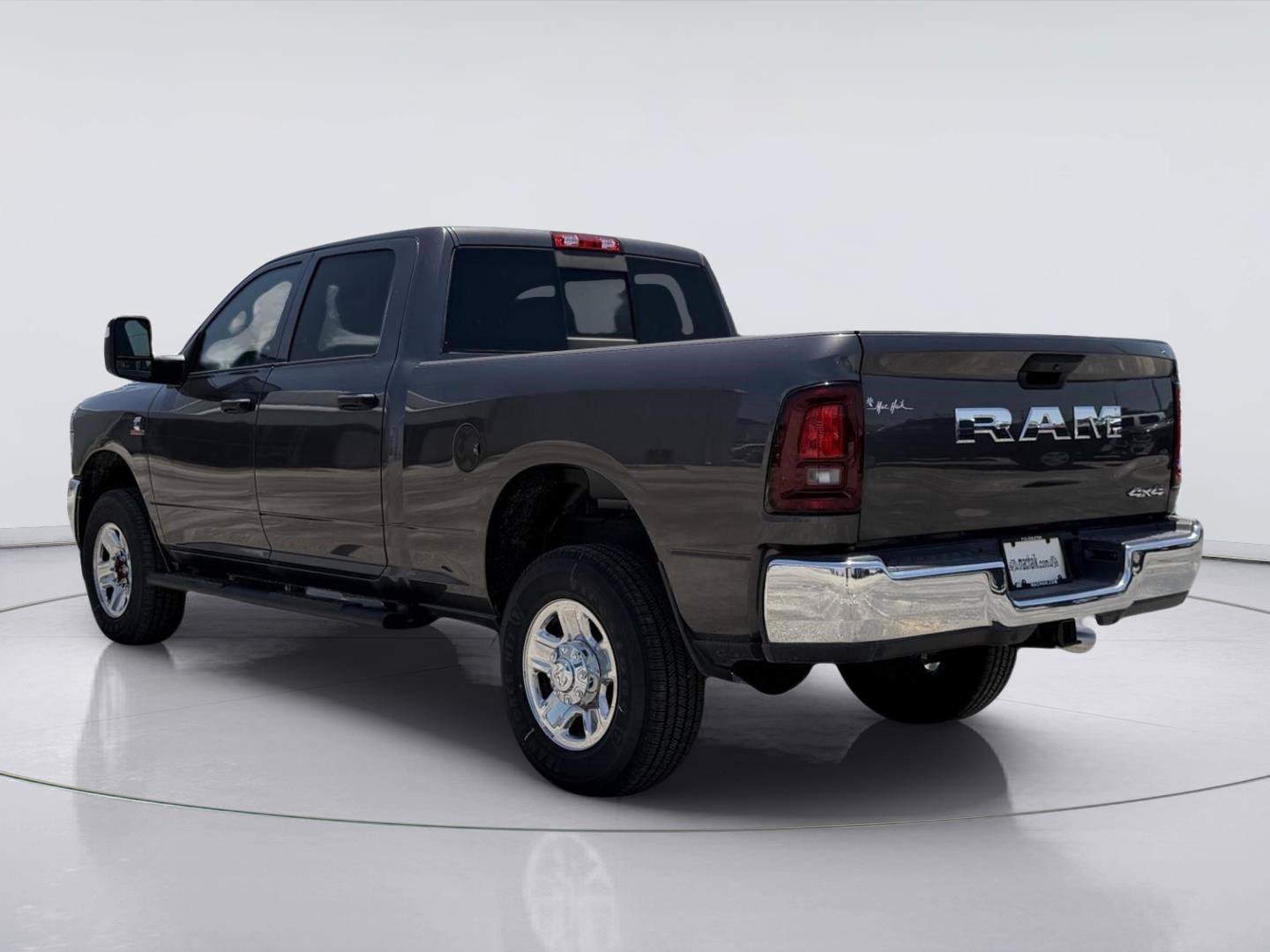 Used 2025 RAM 2500 Tradesman AWD/4WD image 5