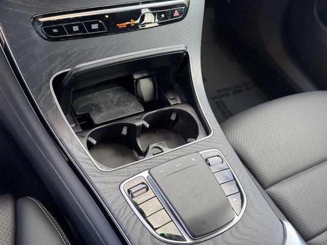 Used 2022 Mercedes-Benz GLC 300 image 20