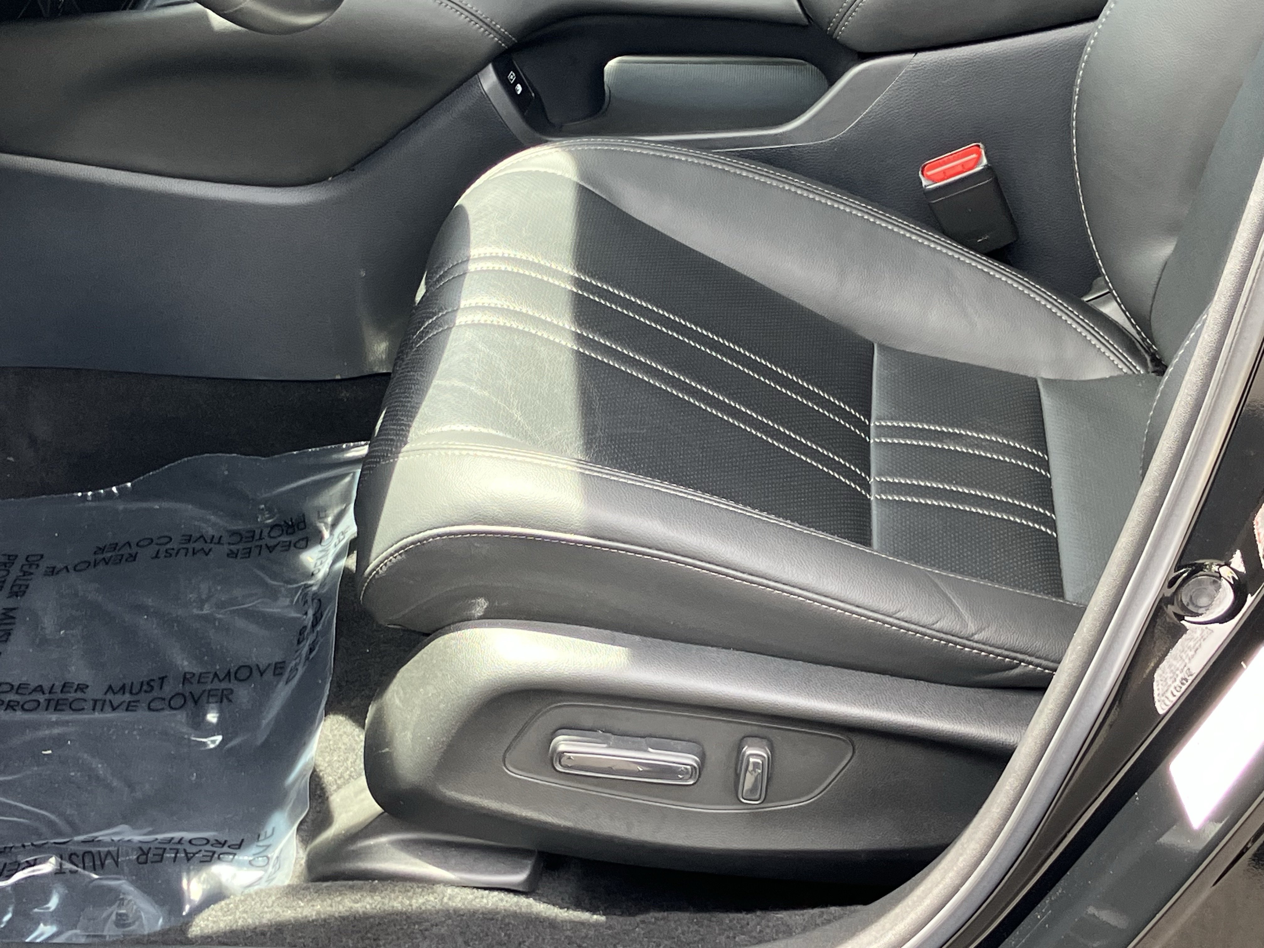 Used 2024 Honda HR-V EX-L image 17