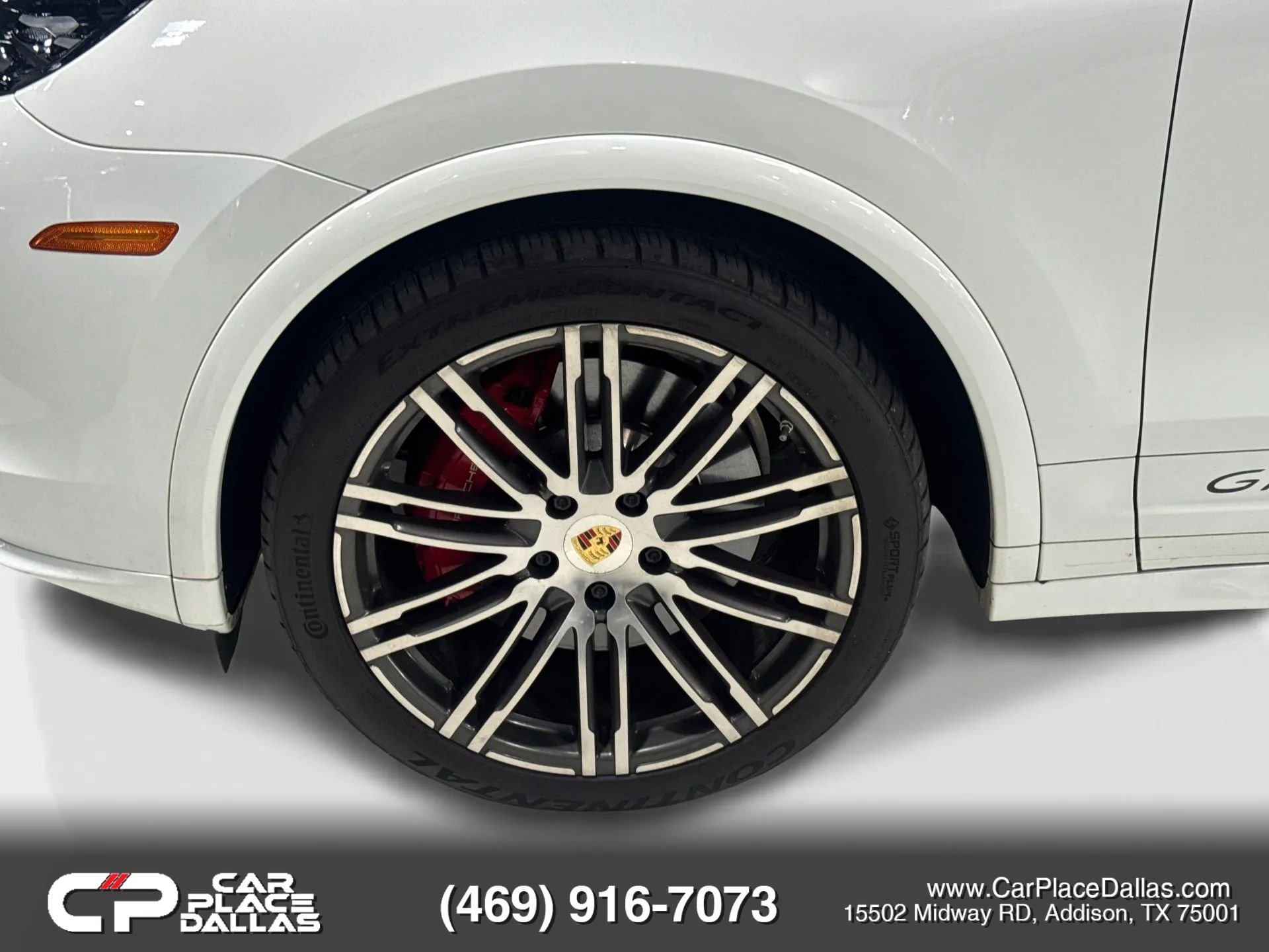 Used 2016 Porsche Cayenne GTS w/ Premium Package Plus image 30