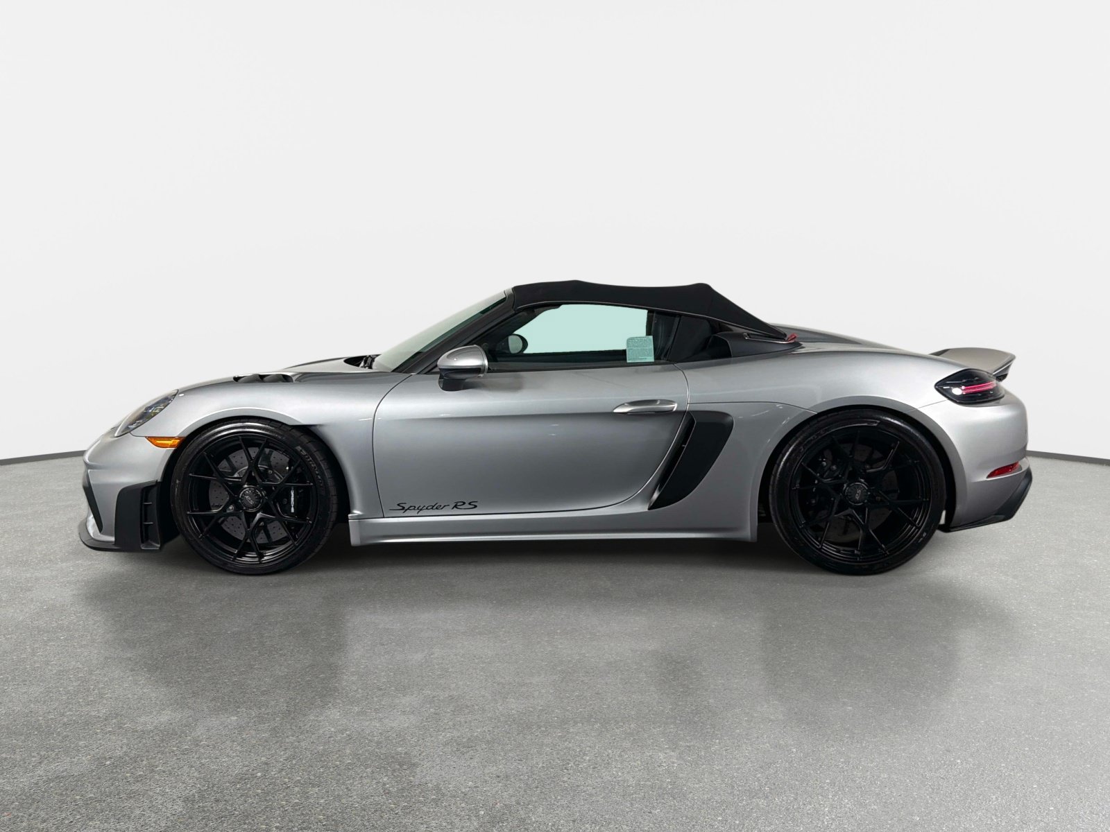 Used 2025 Porsche 718 Boxster Spyder RS RWD image 6