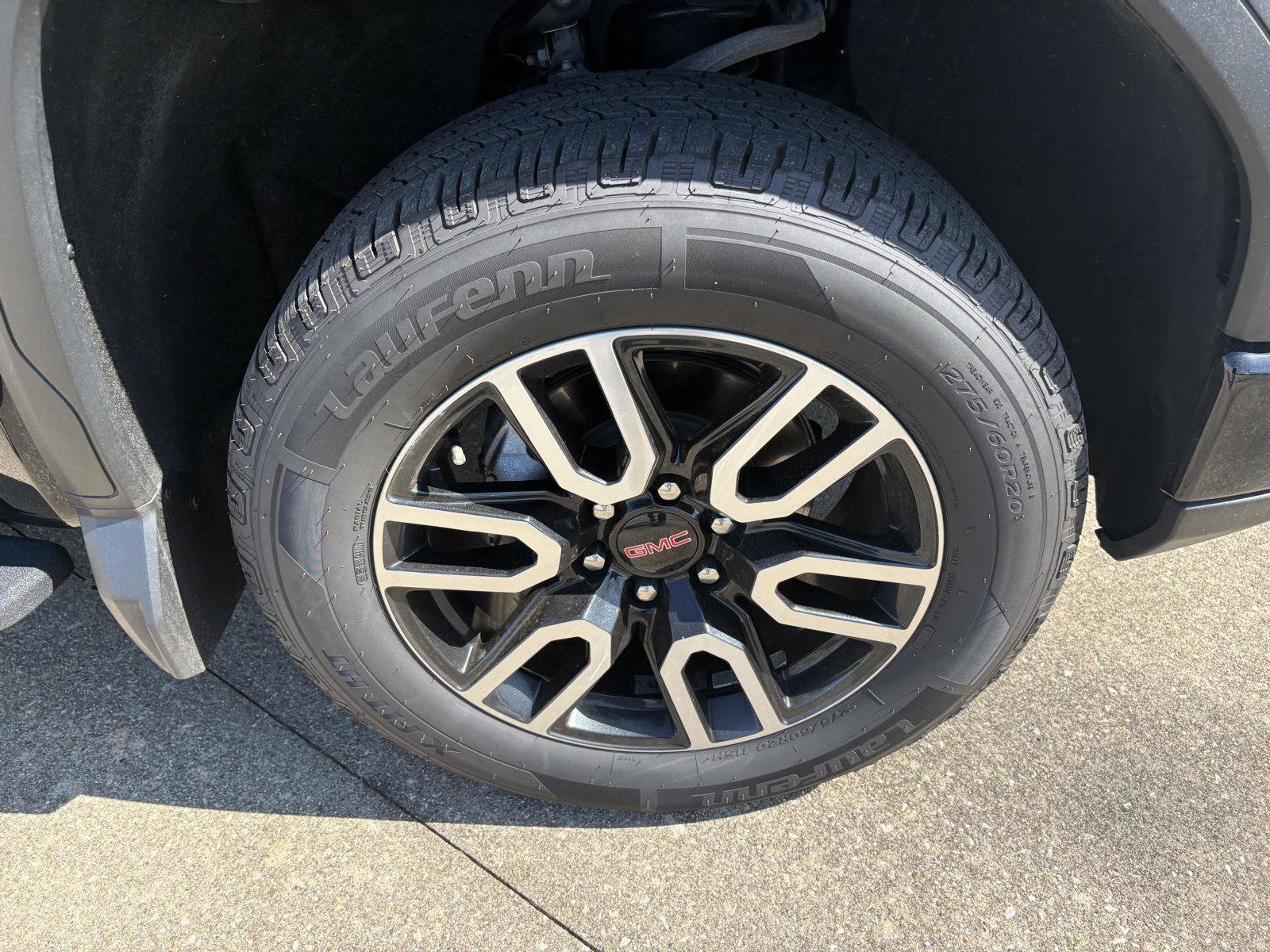 Used 2022 GMC Sierra 1500 AT4 w/ AT4 Premium Package AWD/4WD image 26