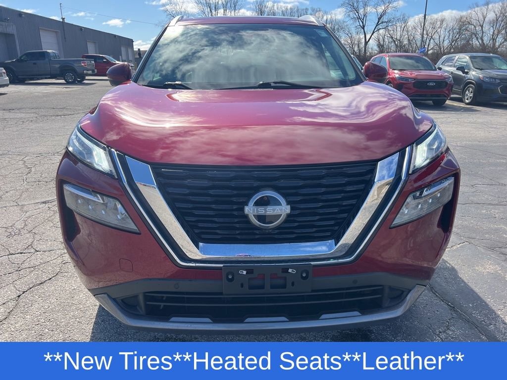 Used 2023 Nissan Rogue SL w/ SL Premium Package image 7