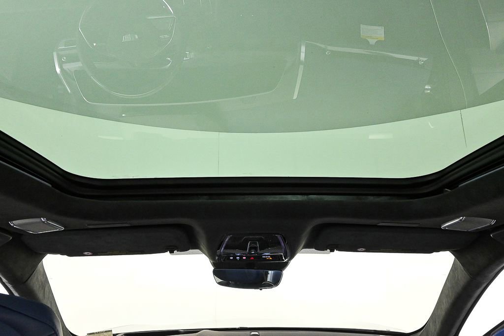 New 2026 Cadillac Vistiq Premium Luxury w/ LPO, Floor Liner Package image 19