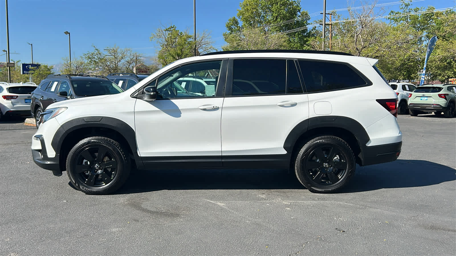 Used 2022 Honda Pilot TrailSport image 8