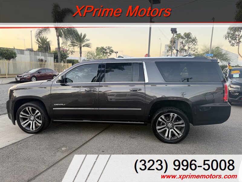 Used 2017 GMC Yukon XL Denali w/ Open Road Package AWD/4WD image 4