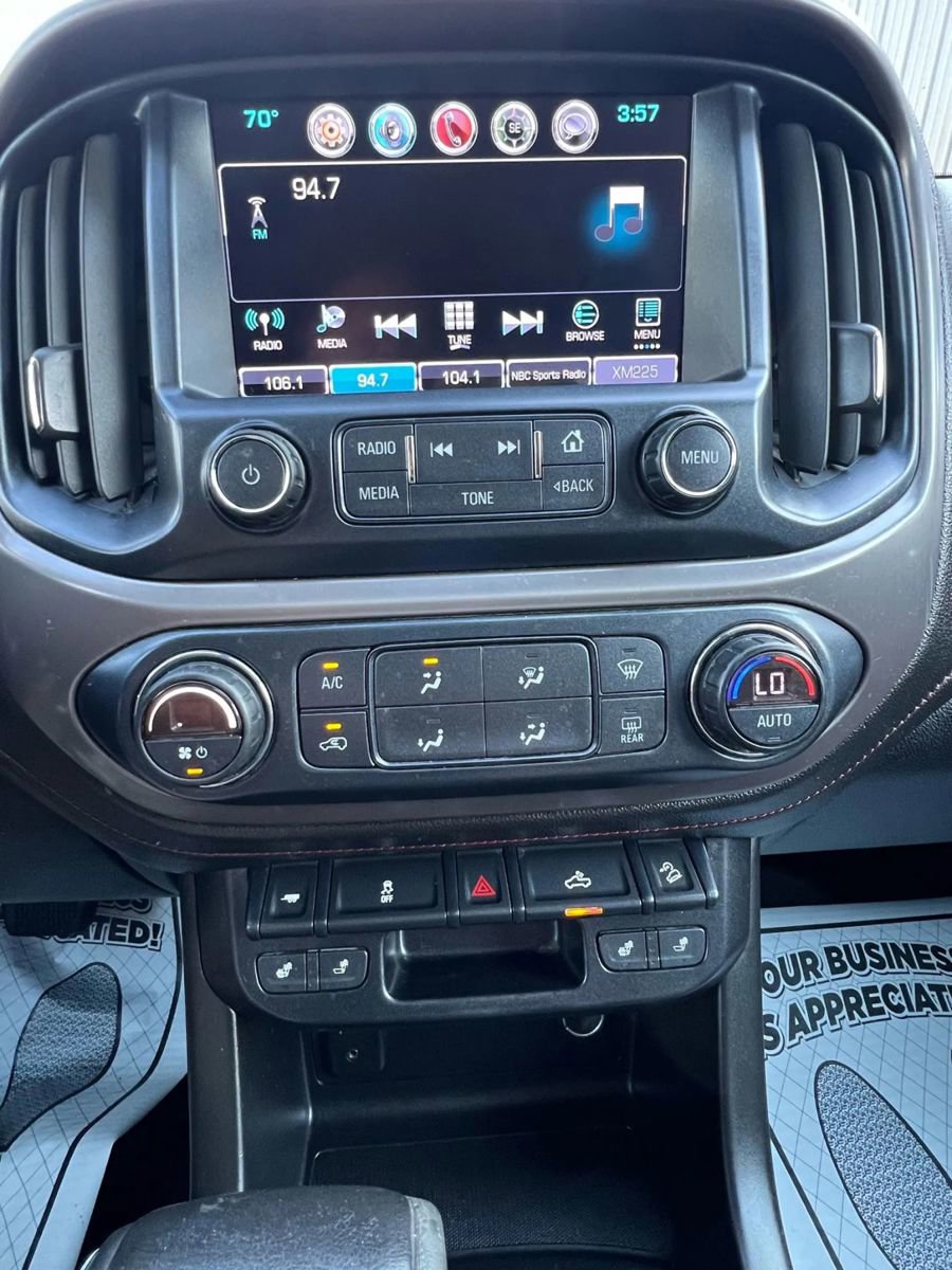 Used 2017 GMC Canyon SLE w/ All Terrain Package image 14