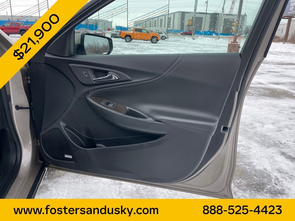 Used 2023 Chevrolet Malibu LT image 25