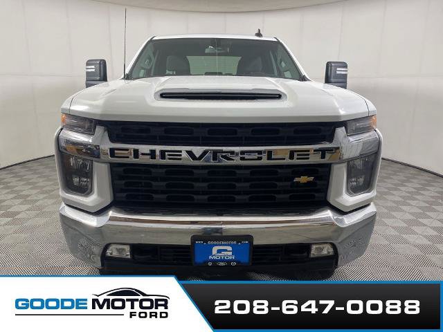 Used 2022 Chevrolet Silverado 2500 LT w/ Convenience Package AWD/4WD image 3