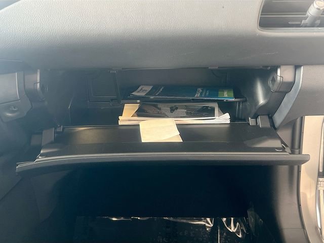 Used 2019 Lexus UX 250h image 31