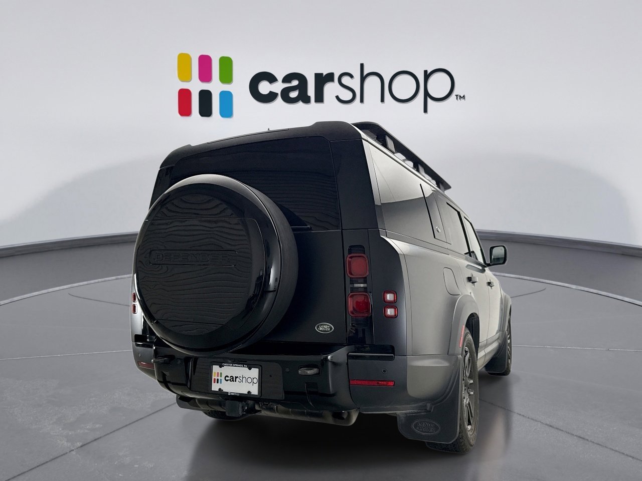 Used 2023 Land Rover Defender 130 SE image 5