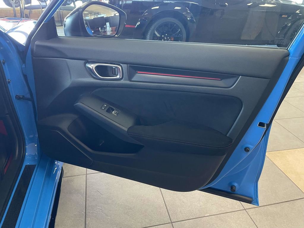 Used 2025 Honda Civic Type R image 16