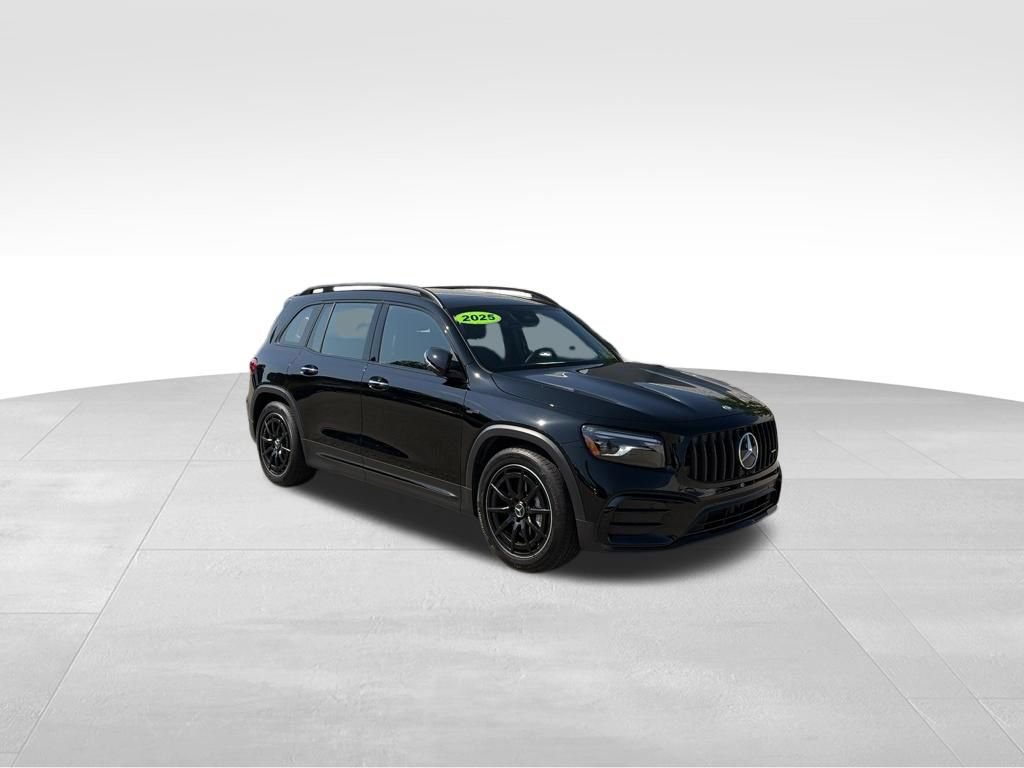 Certified 2025 Mercedes-Benz GLB 35 AMG 4MATIC image 8