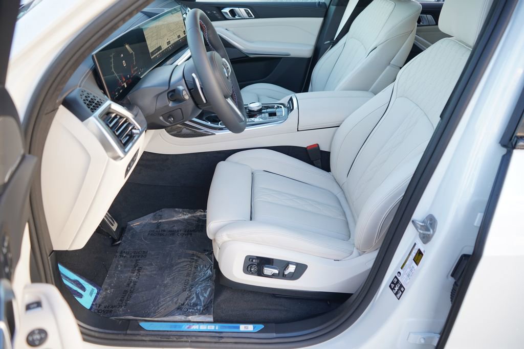 New 2026 BMW X7 M60i image 10
